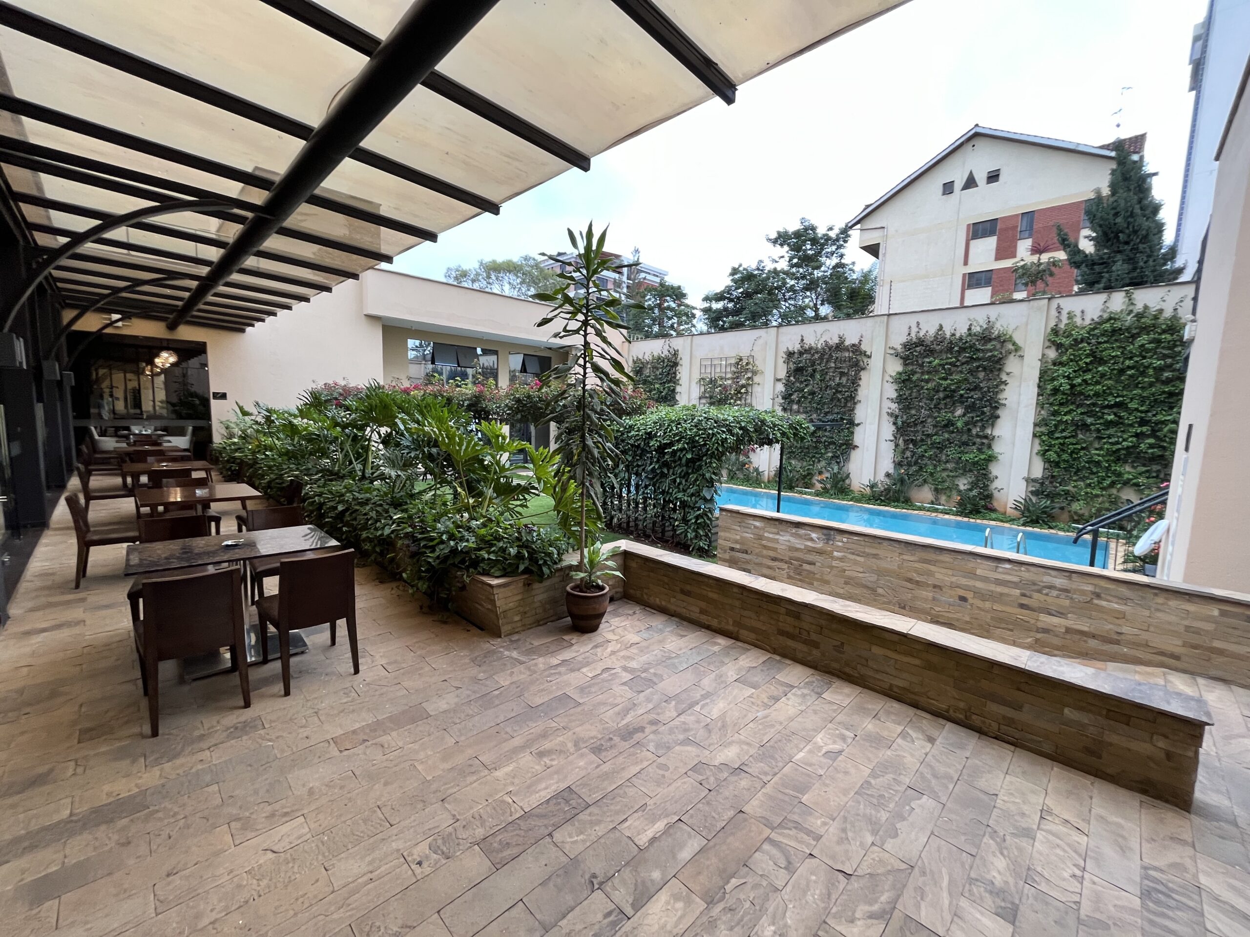 Review DoubleTree by Hilton Nairobi Hurlingham Nonstop Points